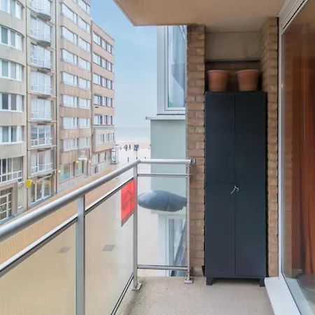 Pretty With Balcony Apartment *